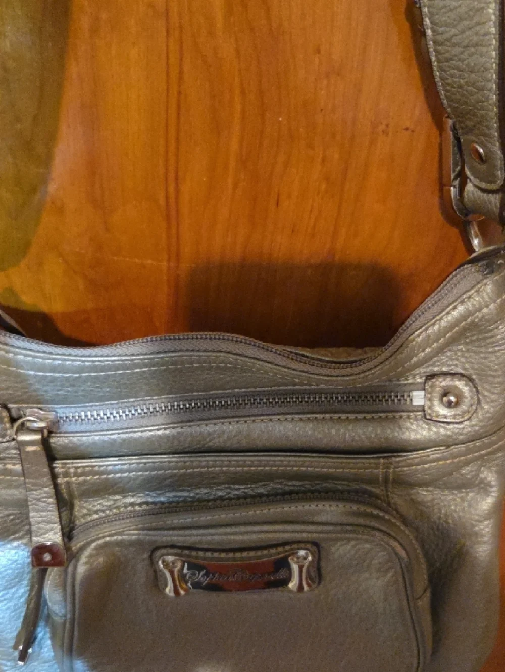 Metallic Gray Crossbody Shoulder Bag - Picture 3 of 11